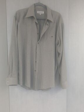 Yves Saint Laurent Men’s Light Gray Textured Button-Down Shirt
